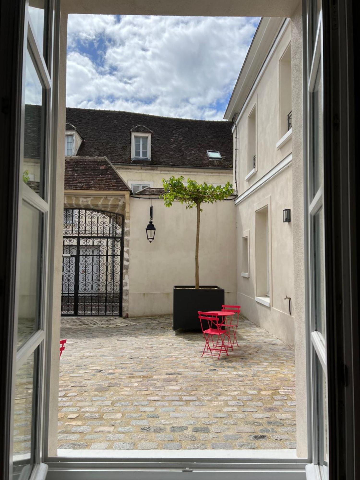 Le Laurencin Sens - La Verriere - Coeur De Ville Buitenkant foto